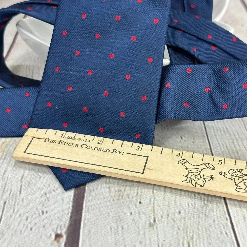 Lands' end navy red dot silk Tie
